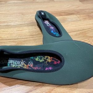Arcopedico slip-ons